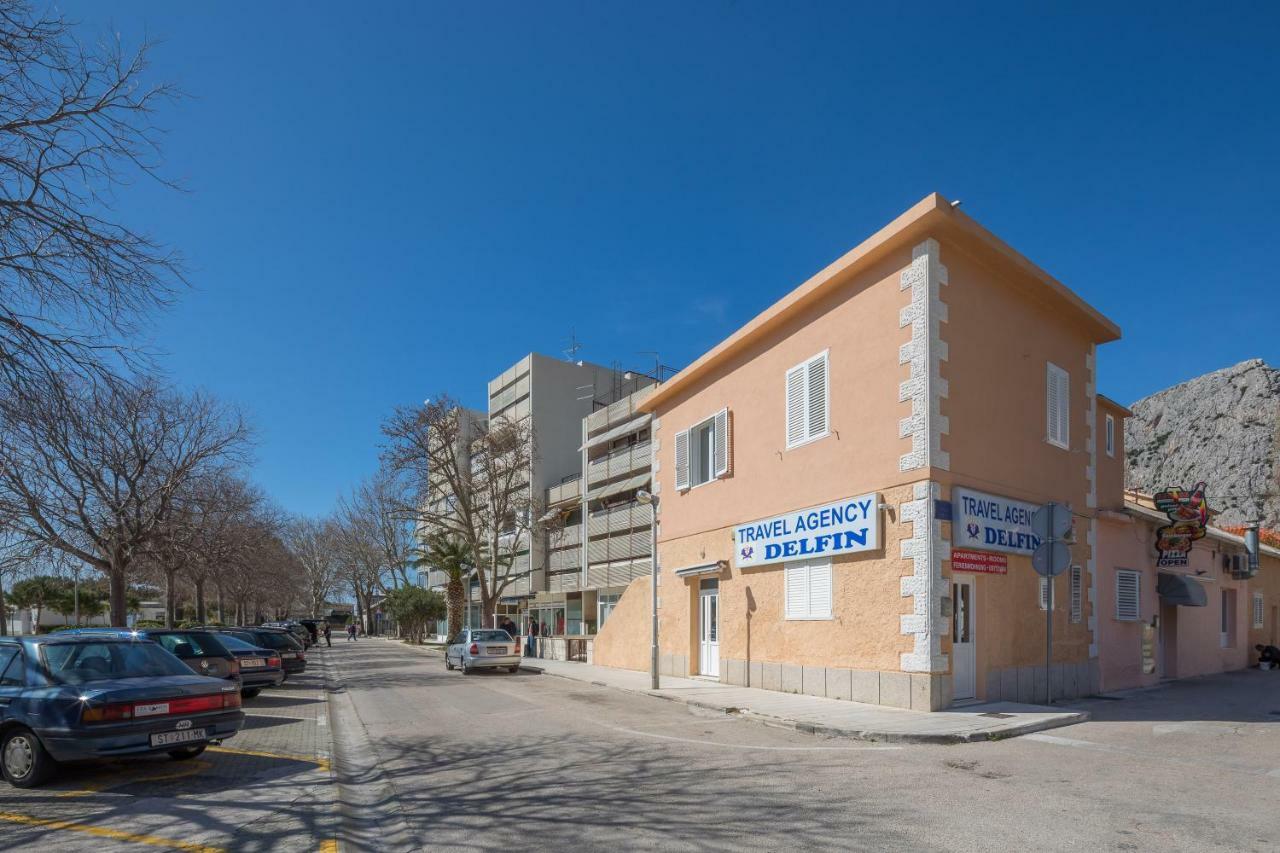 Sandy Beach Apartment Omis Exterior photo